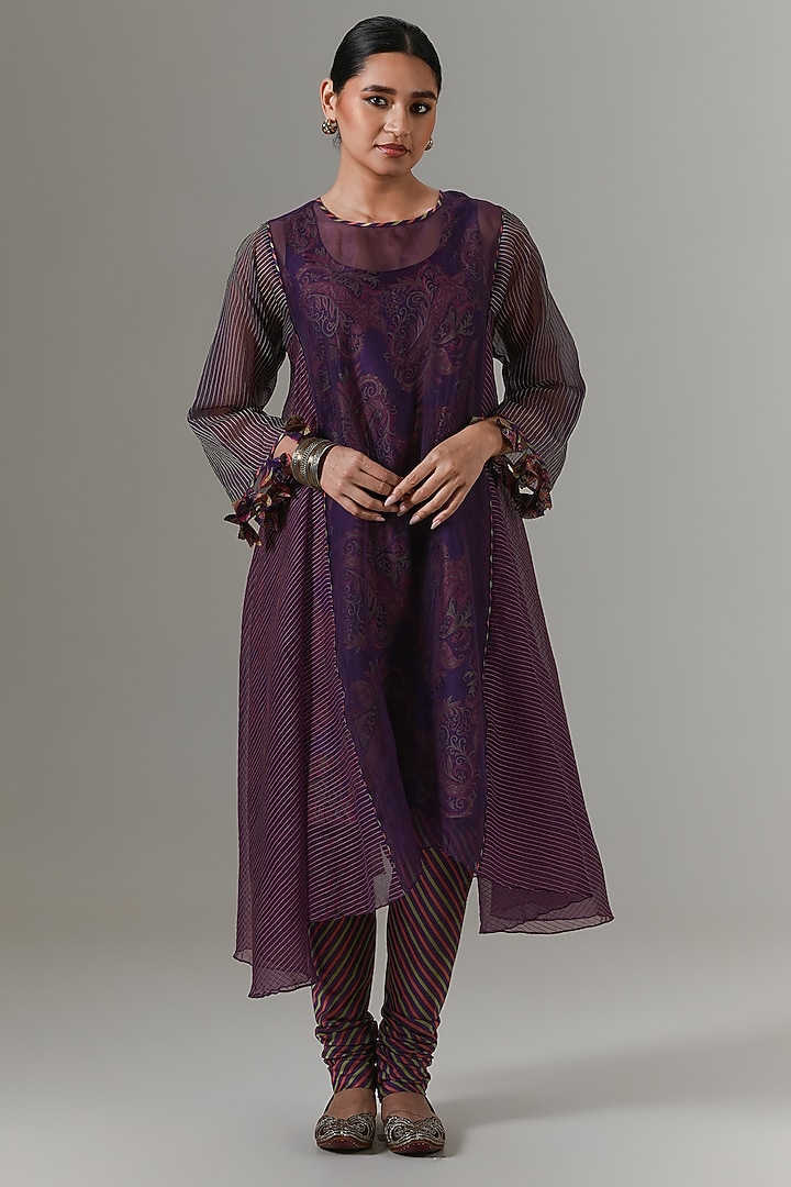 Acai-Colored Organza Kalidar Kurta Set by Neither Nor at Pernia's Pop Up Shop