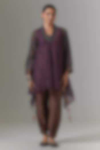 Acia-Colored Organza Paisley Boota Kurta Set by Neither Nor at Pernia's Pop Up Shop