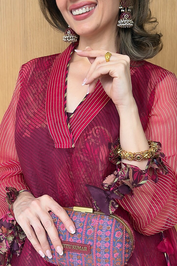 Pickled Beet Organza Paisley Boota Kurta Set by Neither Nor at Pernia's Pop Up Shop