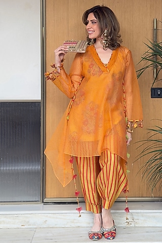 Sunset Gold Organza Paisley Boota Kurta Set by Neither Nor