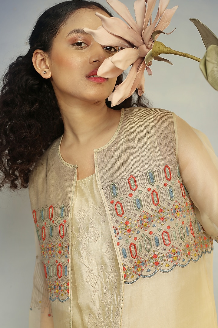 Ivory Embellished Straight Jacket Set by Neha Poddar at Pernia's Pop Up Shop