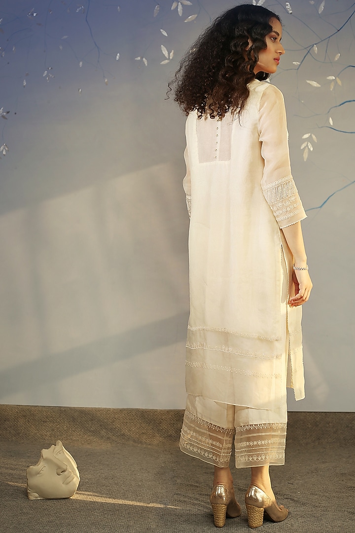 Ivory Embellished Kurta Set by Neha Poddar at Pernia's Pop Up Shop