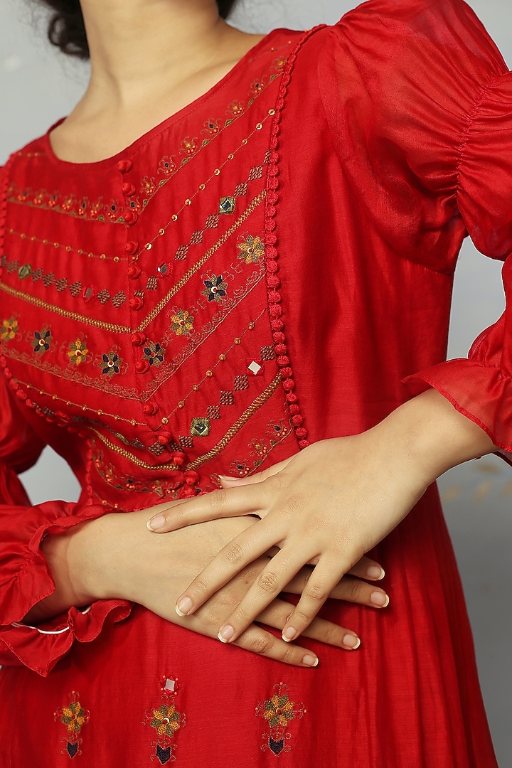 Red Vacation Dress With Mirror Work by Neha Poddar at Pernia's Pop Up Shop