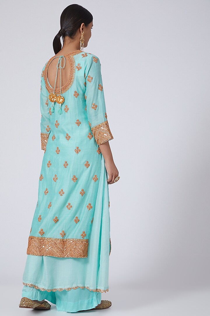Blue Embellished Kurta Set by Neha Poddar at Pernia's Pop Up Shop