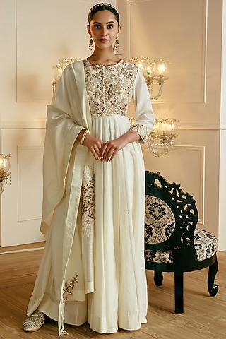 Off-White Chanderi Hand Embroidered Anarkali Set by Nehha Nhata