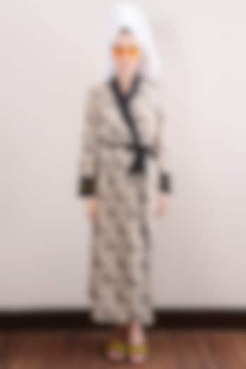 Beige Mulberry Silk Printed Robe by Nochee Vida at Pernia's Pop Up Shop