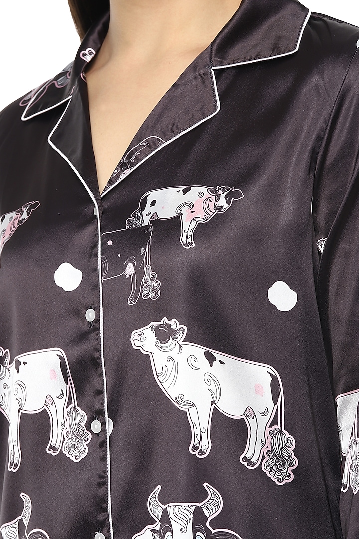 Black Printed Night Suit by Nochee Vida at Pernia's Pop Up Shop