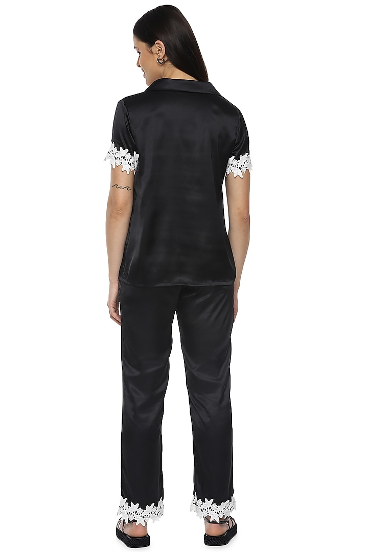 Black Night Suit With Lace Detailing by Nochee Vida at Pernia's Pop Up Shop