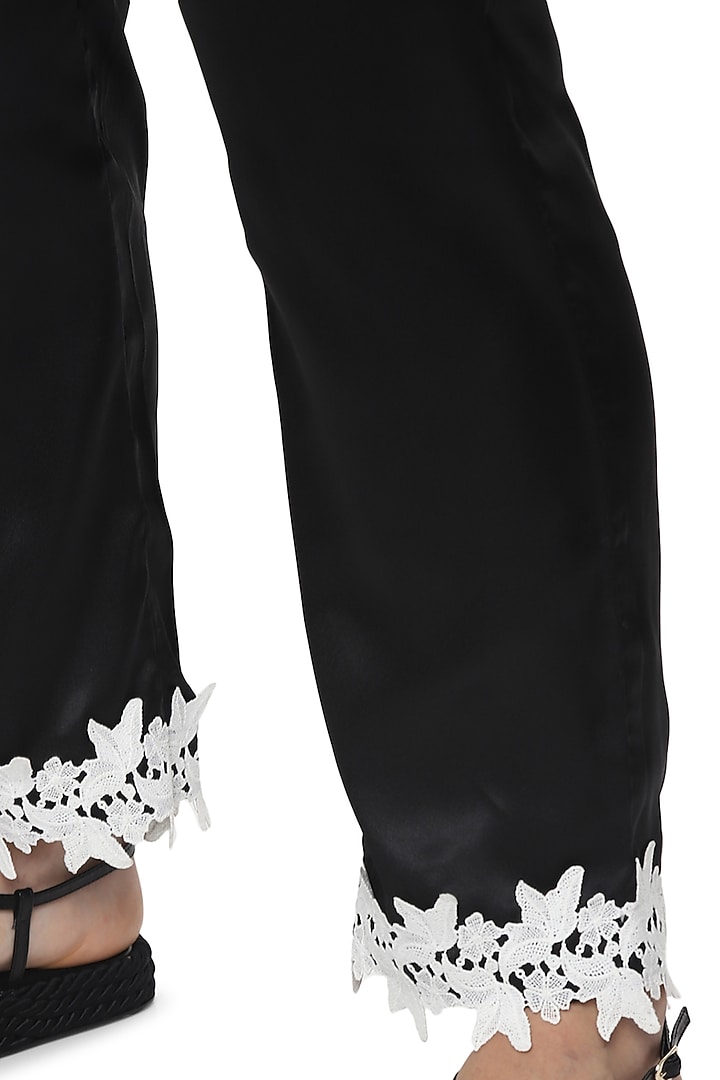 Black Night Suit With Lace Detailing by Nochee Vida at Pernia's Pop Up Shop