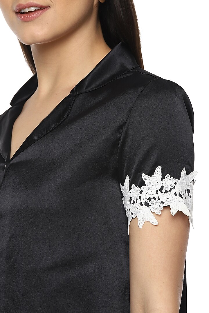 Black Night Suit With Lace Detailing by Nochee Vida at Pernia's Pop Up Shop