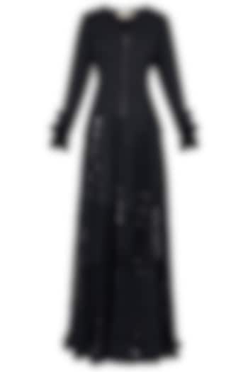 Black embroidered kurta set available only at Pernia's Pop Up Shop.