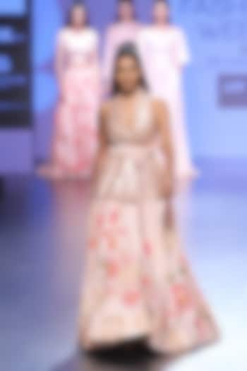 Pink sequins and poth embroidered lehenga and jacket set available only at Pernia's Pop Up Shop.