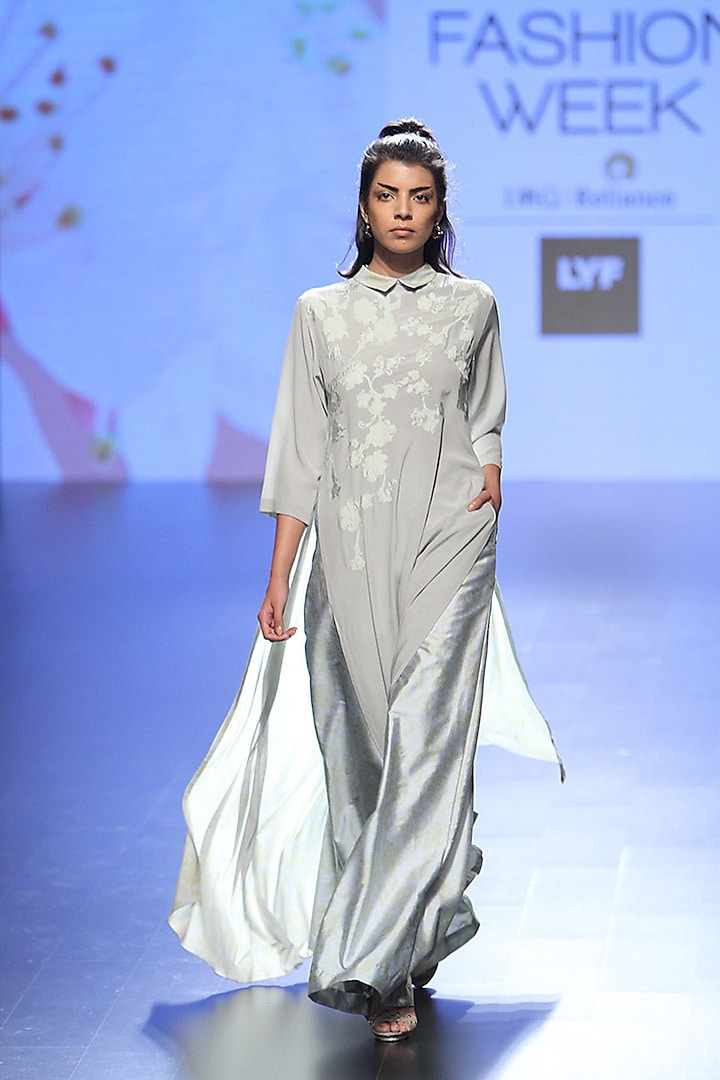 Grey Floral Patchwork Long Tunic and Printed Pants Set by Neeta Lulla