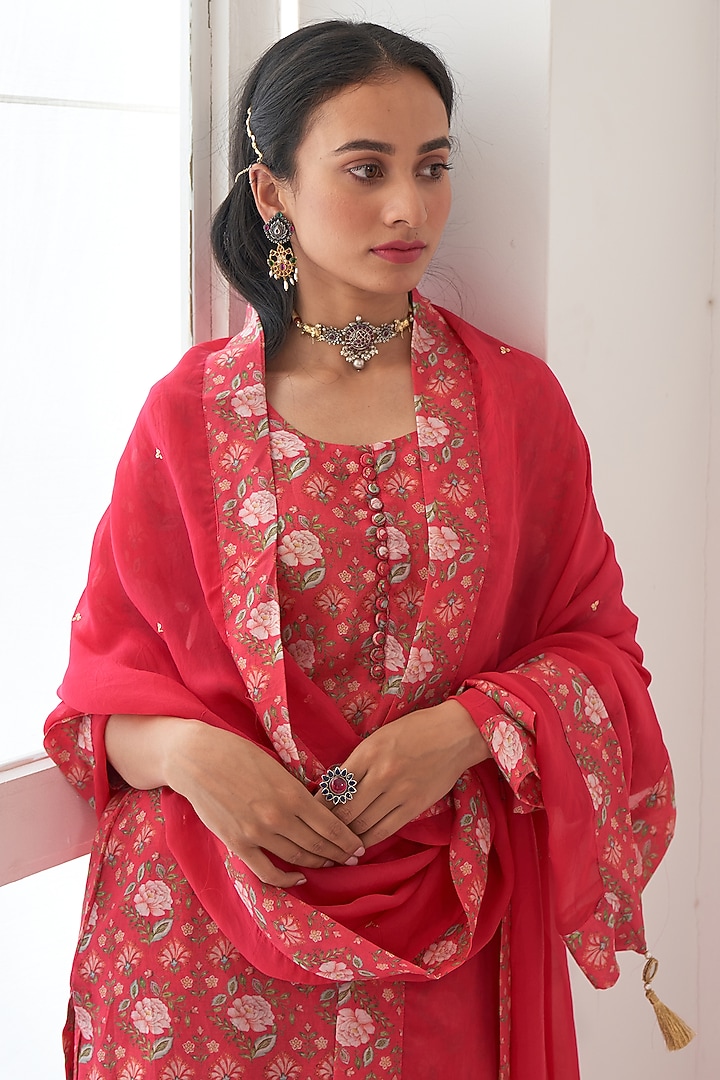 Hot Pink Printed Sharara Set by Negra Elegante at Pernia's Pop Up Shop