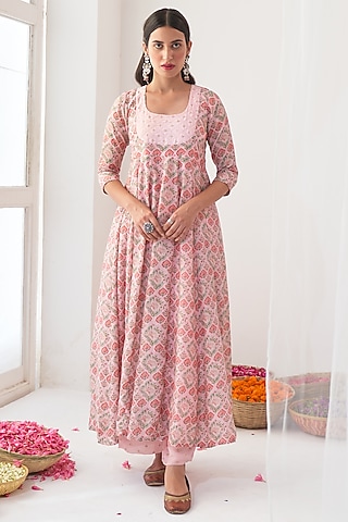 Powder Pink Embroidered Anarkali Set by Negra Elegante