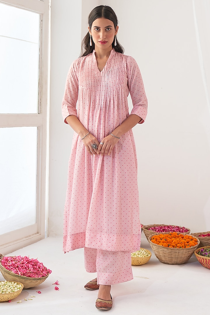 Powder Pink Cotton Silk A-Line Kurta Set by Negra Elegante