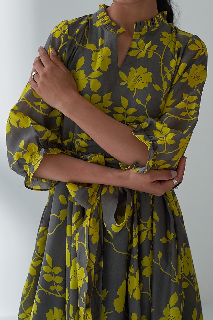 Grey Printed Flared Summer Dress by Negra Elegante at Pernia's Pop Up Shop