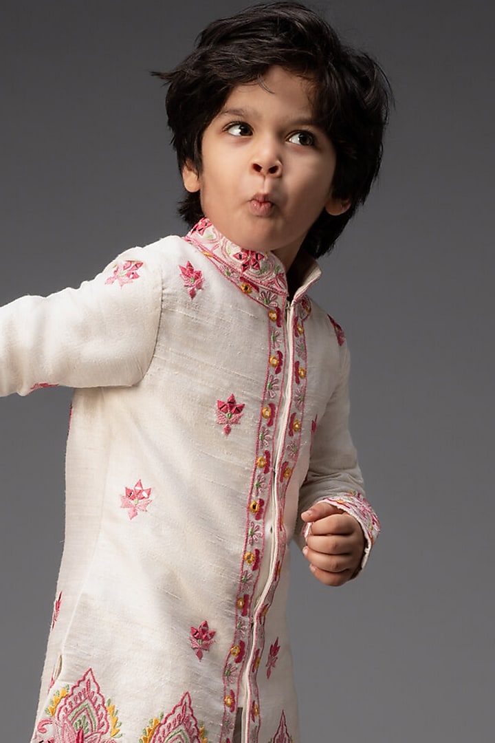Ivory Embroidered Sherwani Set For Boys by Neha Gursahani Kids at Pernia's Pop Up Shop