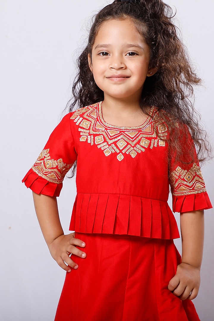 Red Embroidered Lehenga Set For Girls by Neha Gursahani Kids at Pernia's Pop Up Shop