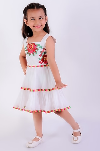 White Cotton Mal Thread Embroidered Tiered Dress For Girls by Neha Gursahani Kids