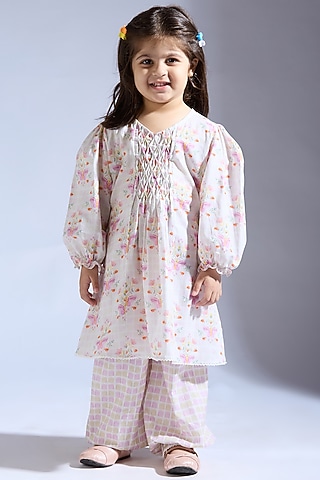 Pink Cambric Printed Kurta Set For Girls by Neha Gursahani Kids