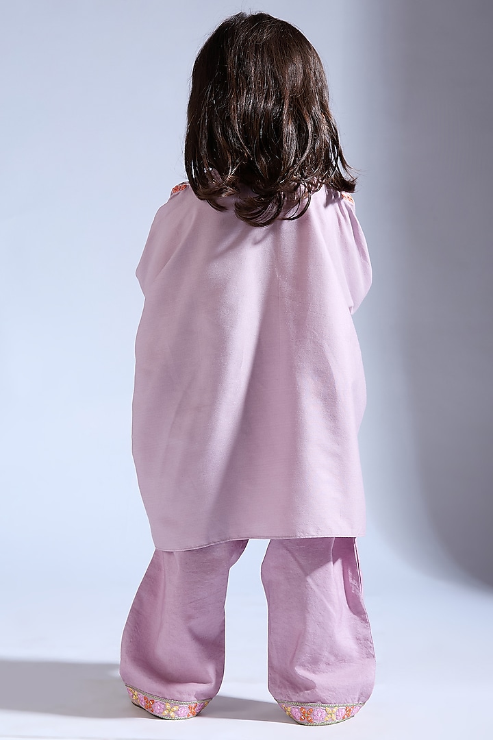 Light Purple Spun Silk Mirror & Thread Work Kurta Set For Girls by Neha Gursahani Kids at Pernia's Pop Up Shop