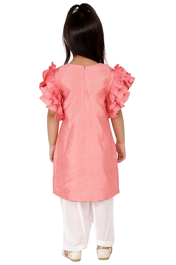 Baby Pink Patchwork Embroidered Kurta Set For Girls by Neha Gursahani Kids at Pernia's Pop Up Shop