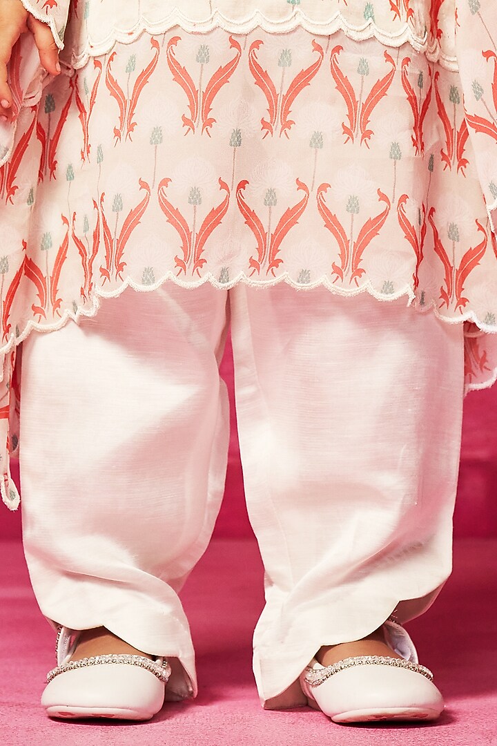 Ivory Satin Linen Printed Kaftan Set For Girls by Neha Gursahani Kids at Pernia's Pop Up Shop