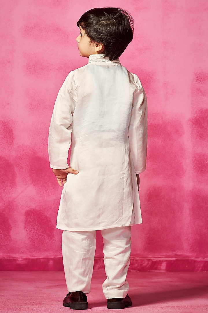 Ivory Satin Linen Patchwork Embroidered Kurta Set For Boys by Neha Gursahani Kids at Pernia's Pop Up Shop