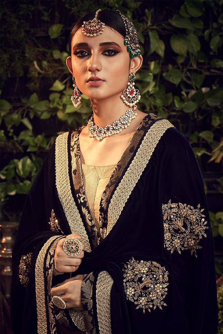 Gold & Midnight Blue Embroidered Gharara Set by Ranian at Pernia's Pop Up Shop