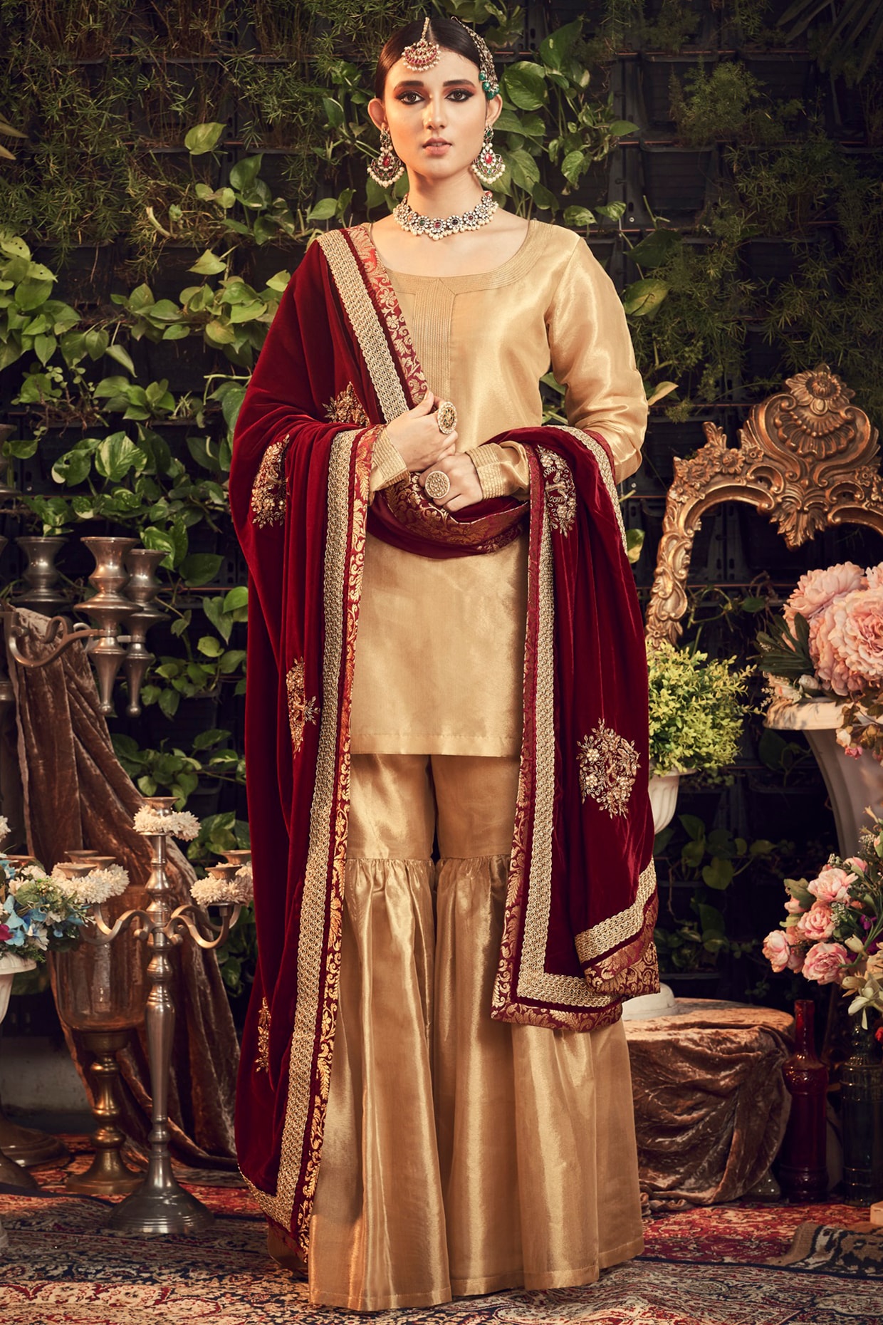 Maroon gharara clearance