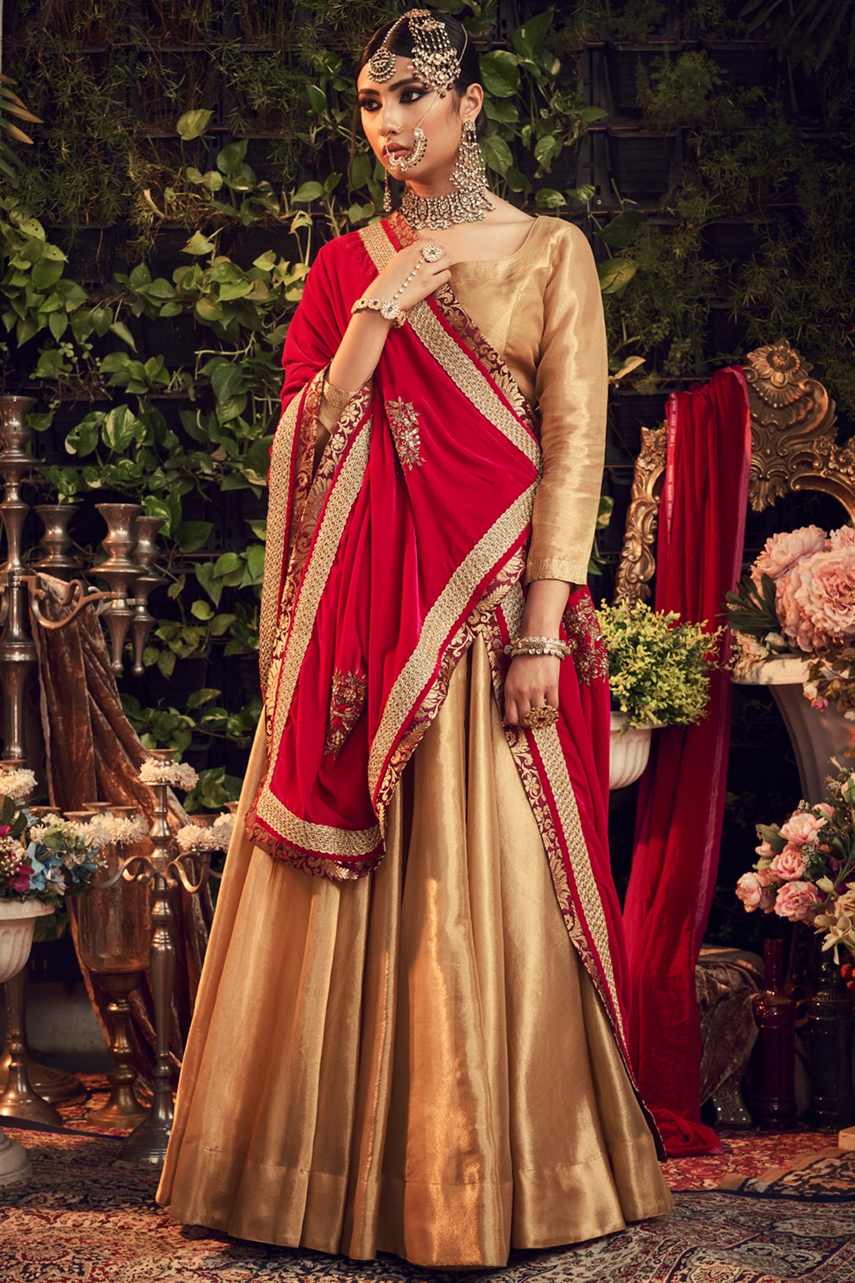 Red Colored Heavy Embroidered Wedding Wear Lehenga Choli – TheDesignerSaree
