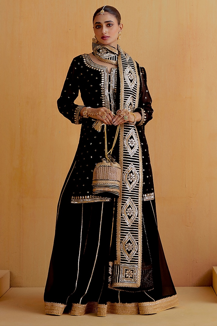 Black Georgette Gota-Patti Kurta Set by Ranian at Pernia's Pop Up Shop