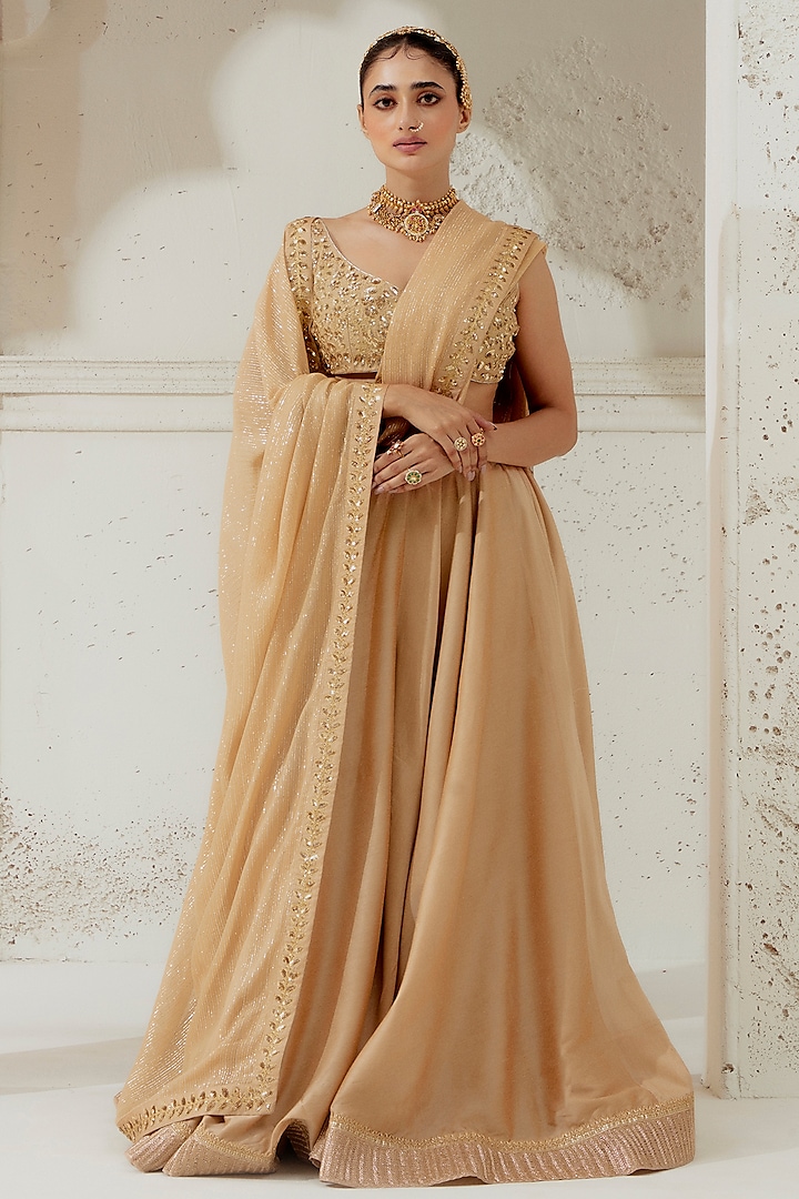 Gold Blended Silk Wedding Lehenga Set by Ranian at Pernia's Pop Up Shop