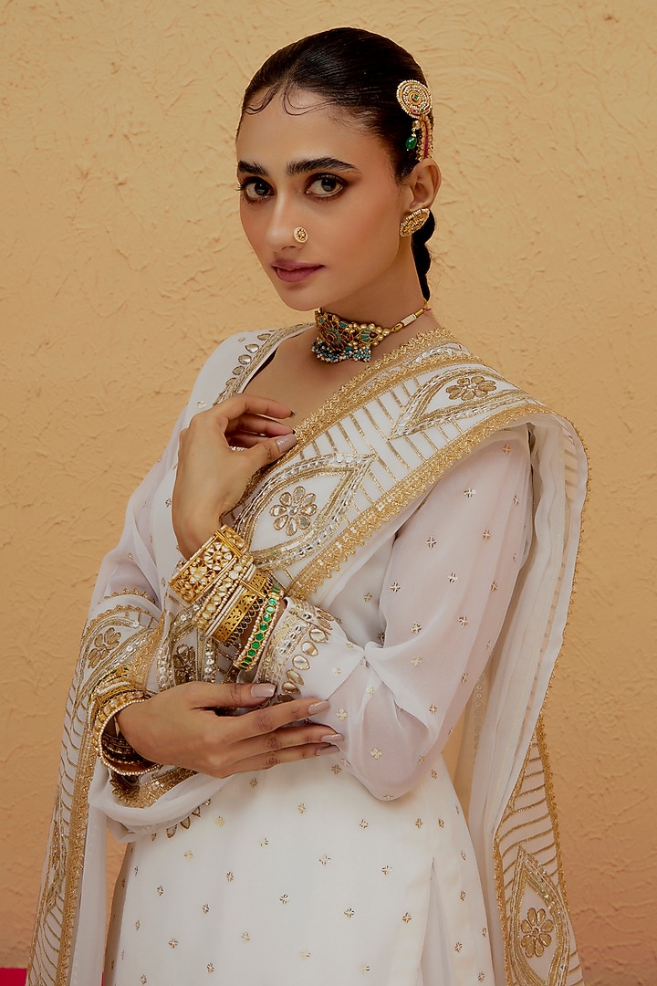 White Georgette Gota-Patti Kurta Set by Ranian at Pernia's Pop Up Shop