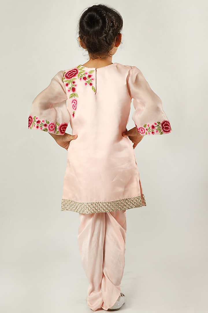 Baby Pink Embroidered Kurta Set For Girls by Neha Gursahani Kids at Pernia's Pop Up Shop