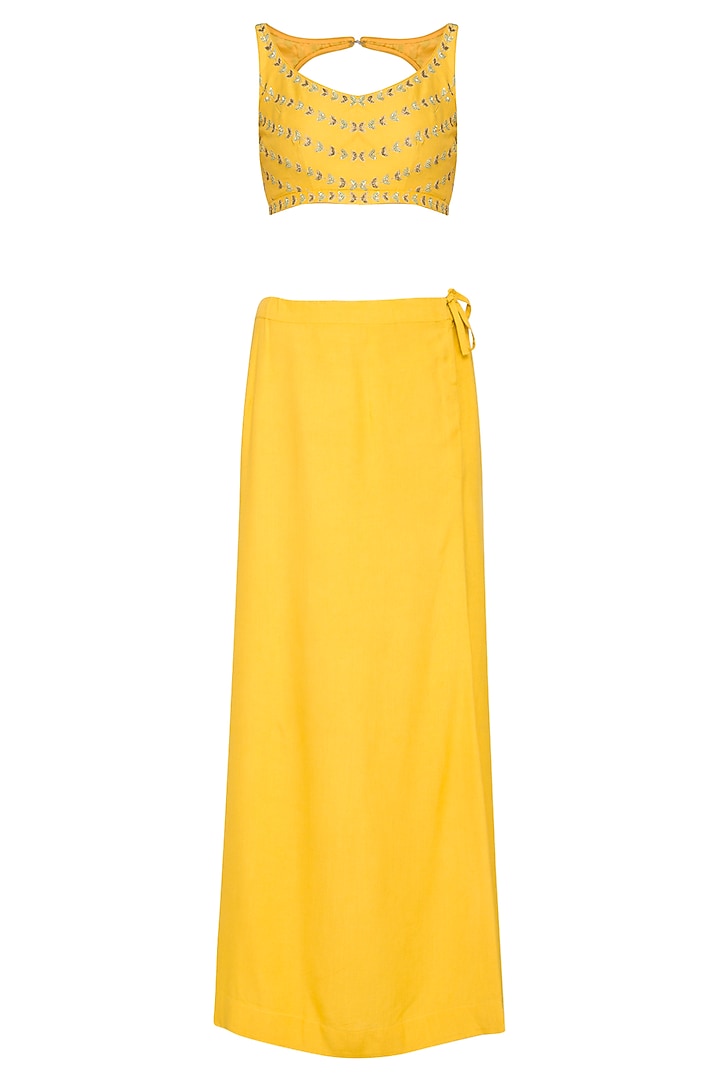 Yellow embroidered Wedding Saree set by Ranian at Pernia's Pop Up Shop