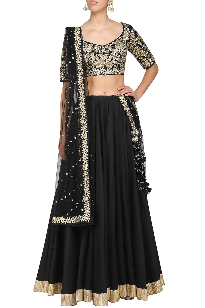 Black embroidered lehenga set available only at Pernia's Pop Up Shop.