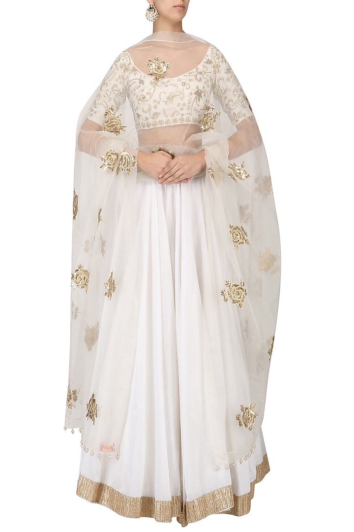 White embroidered lehenga set available only at Pernia's Pop Up Shop.