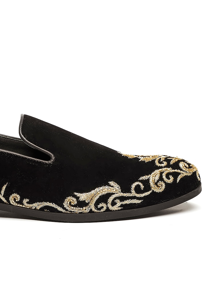 Black Velvet Embroidered Moccasin Shoes by NIDHI BHANDARI MEN at Pernia's Pop Up Shop