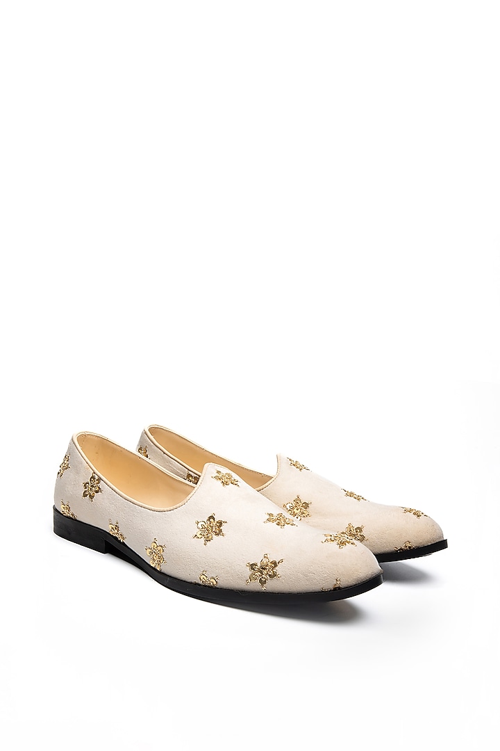 Light Beige Suede Embroidered Mojaris by NIDHI BHANDARI MEN at Pernia's Pop Up Shop