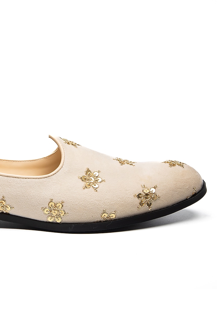 Light Beige Suede Embroidered Mojaris by NIDHI BHANDARI MEN at Pernia's Pop Up Shop