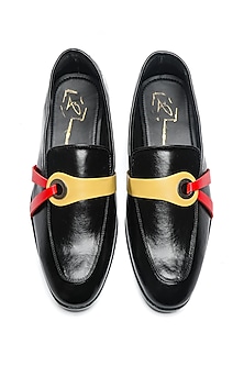 product-color-Black