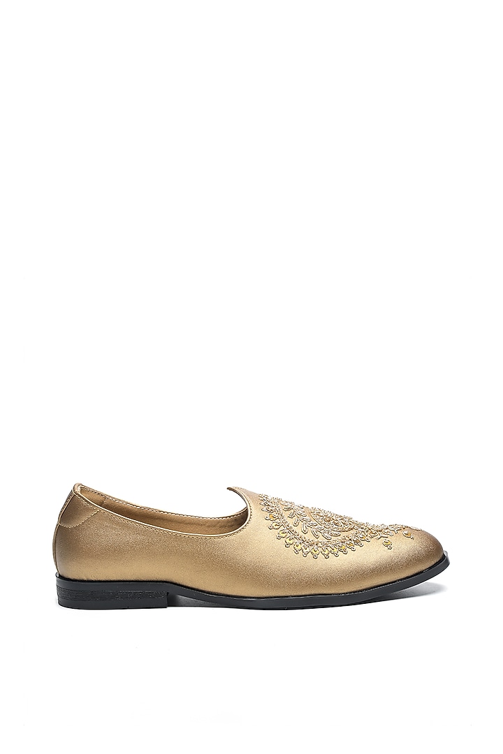 Antique Gold Nappa Leather Motif Embroidered Mojaris by NIDHI BHANDARI MEN at Pernia's Pop Up Shop