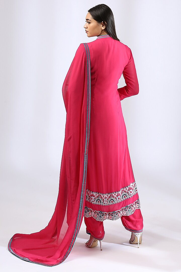 Rani Pink Embroidered Kurta Set by Neha Gursahani at Pernia's Pop Up Shop