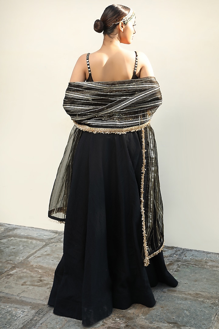 Black Chanderi Embellished Wedding Lehenga Set by Neha Khullar at Pernia's Pop Up Shop