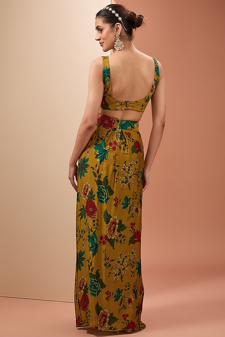 Mustard Viscose Chinon Digital Printed Cape Set by Neha khullar at Pernia's Pop Up Shop