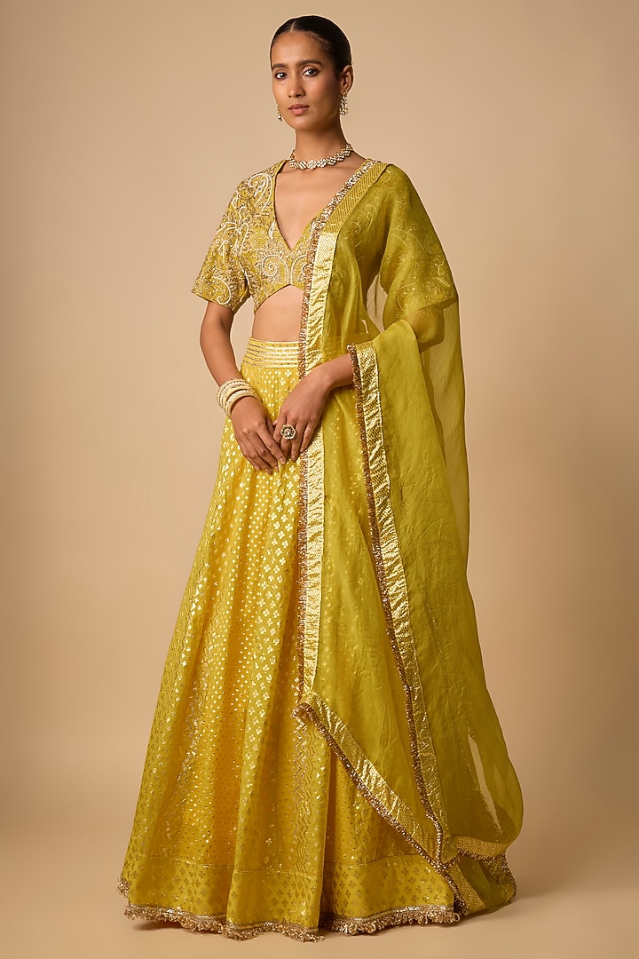 Yellow Banarasi Chanderi Hand Embroidered Wedding Lehenga Set by Neha khullar at Pernia's Pop Up Shop