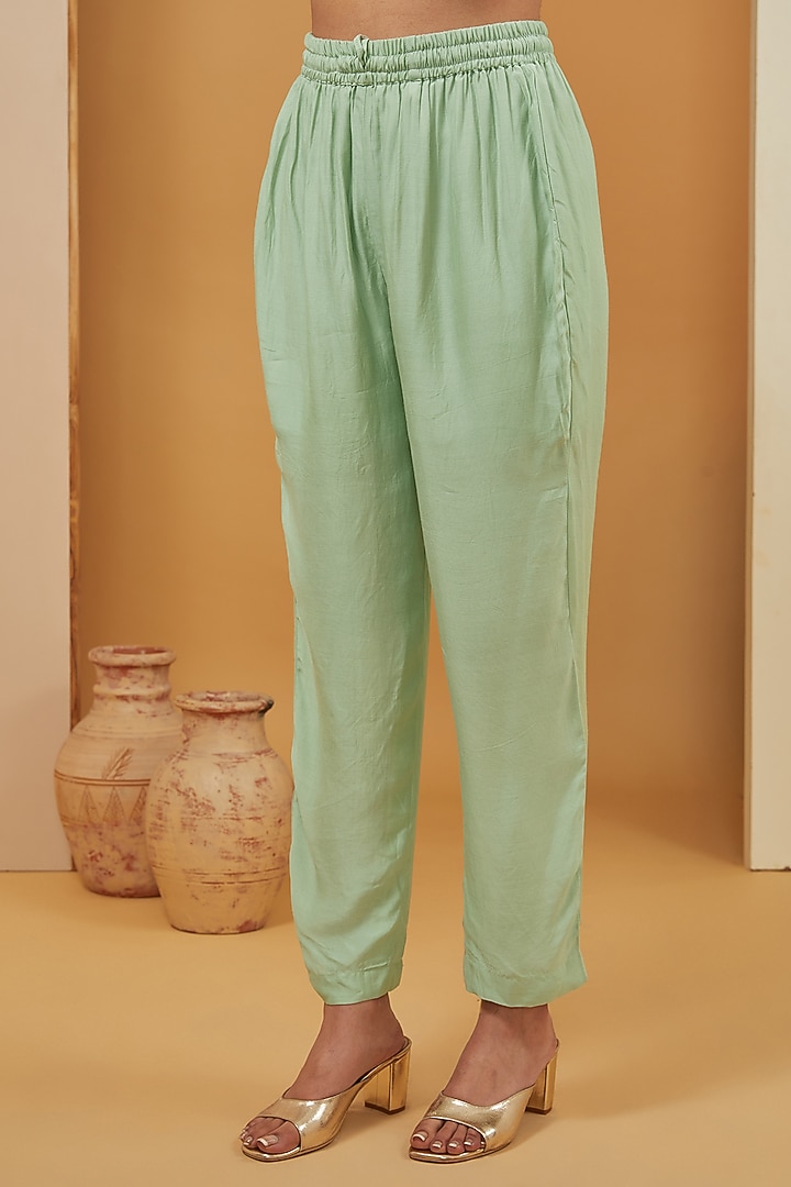 Green Modal Satin & Crepe Kaftan Set by Neha Khullar at Pernia's Pop Up Shop