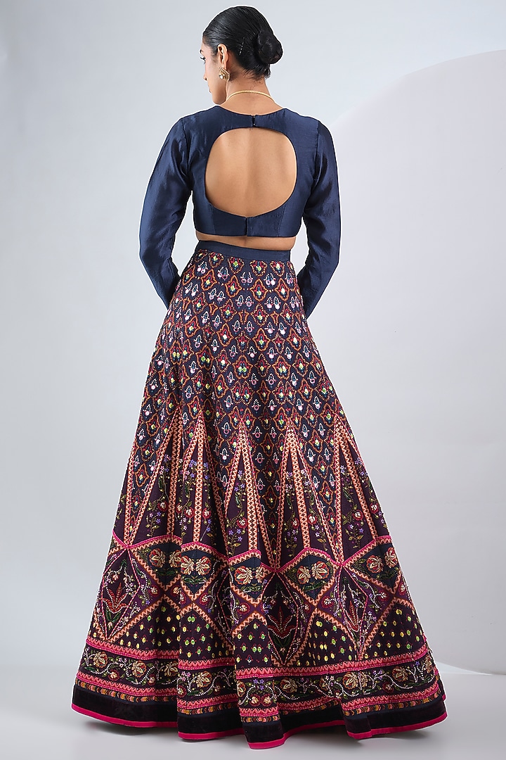Navy Blue Raw Silk Printed & Hand Embroidered Wedding Lehenga Set by Neha Khullar at Pernia's Pop Up Shop